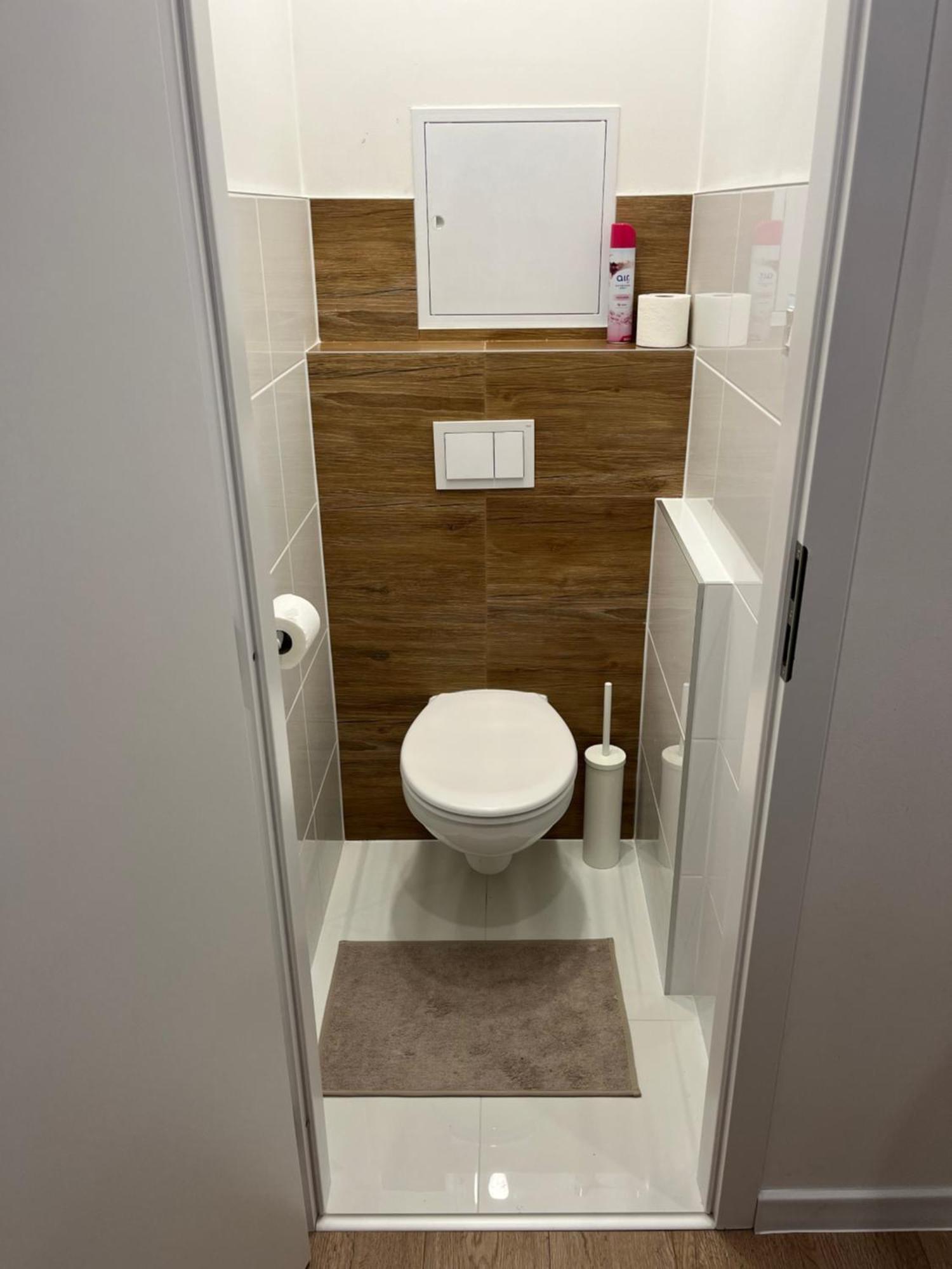 Elegant Escape Apartment III - Free Parking, Easy Access To City Center Bratislava Eksteriør billede
